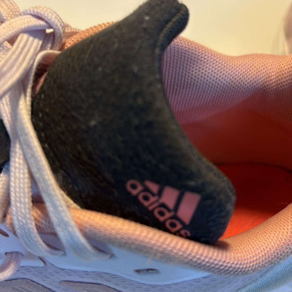 Adidas women’s sneakers pink size 7 - Picture 6 of 7